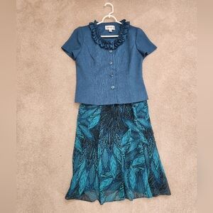 Danny & Nicole Dark Teal Skirt Set, Size 4P Top And 6P Skirt